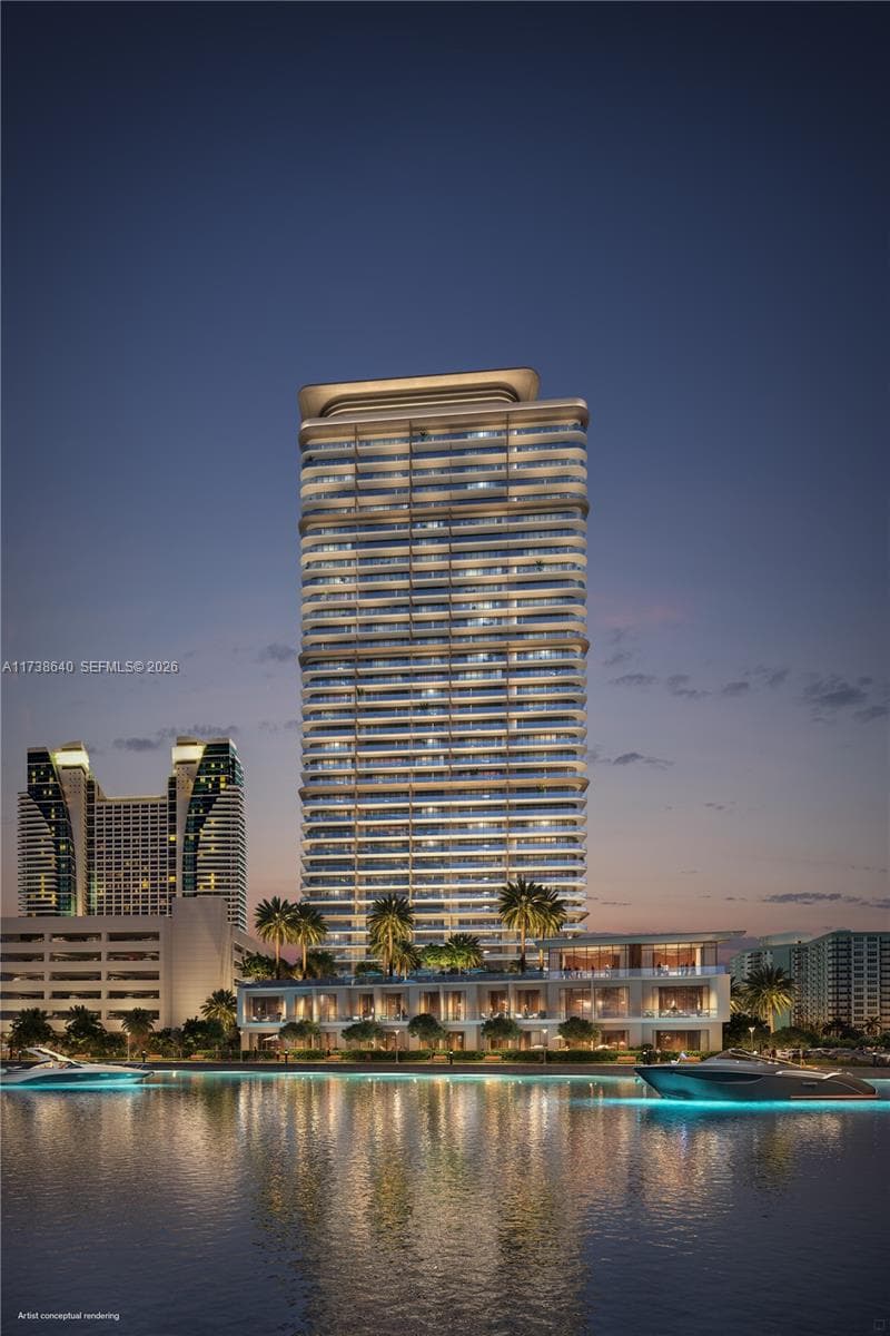 3724 S OCEAN DR 405 photo 2