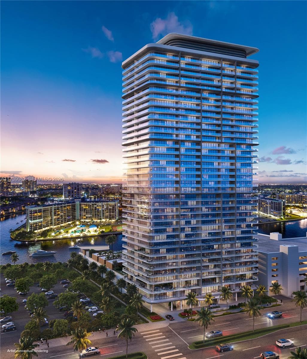 3724 S OCEAN DR 902 photo 3