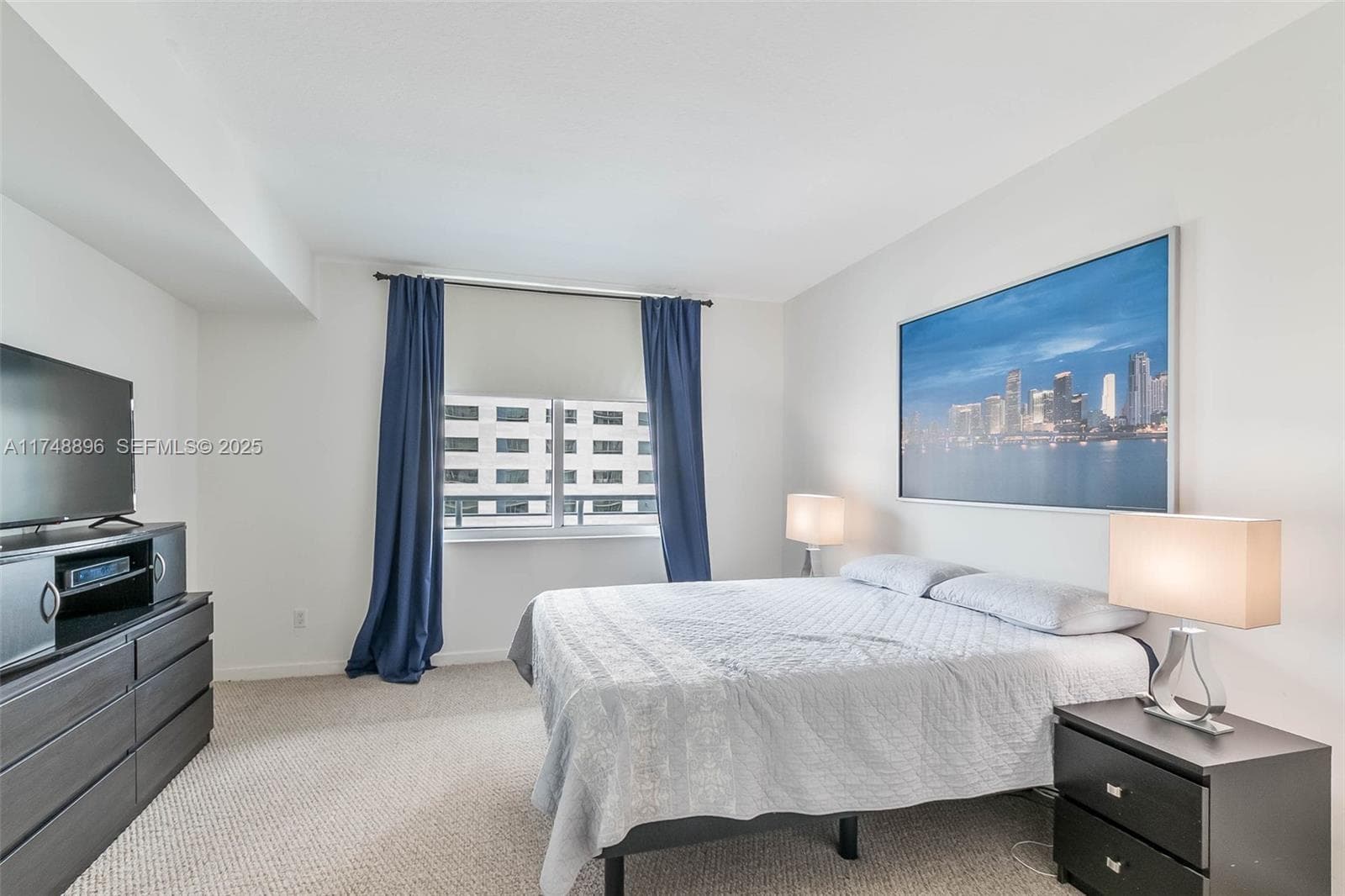335 S Biscayne Blvd 2402 photo 13