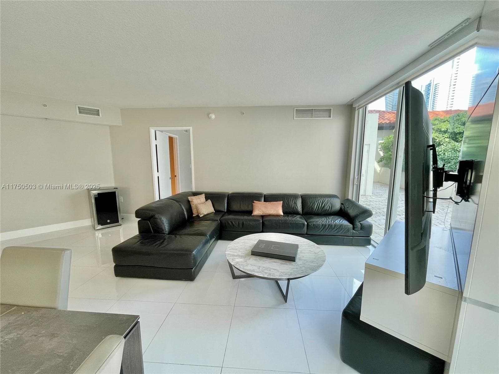 150 Sunny Isles Blvd 1-501 photo 9