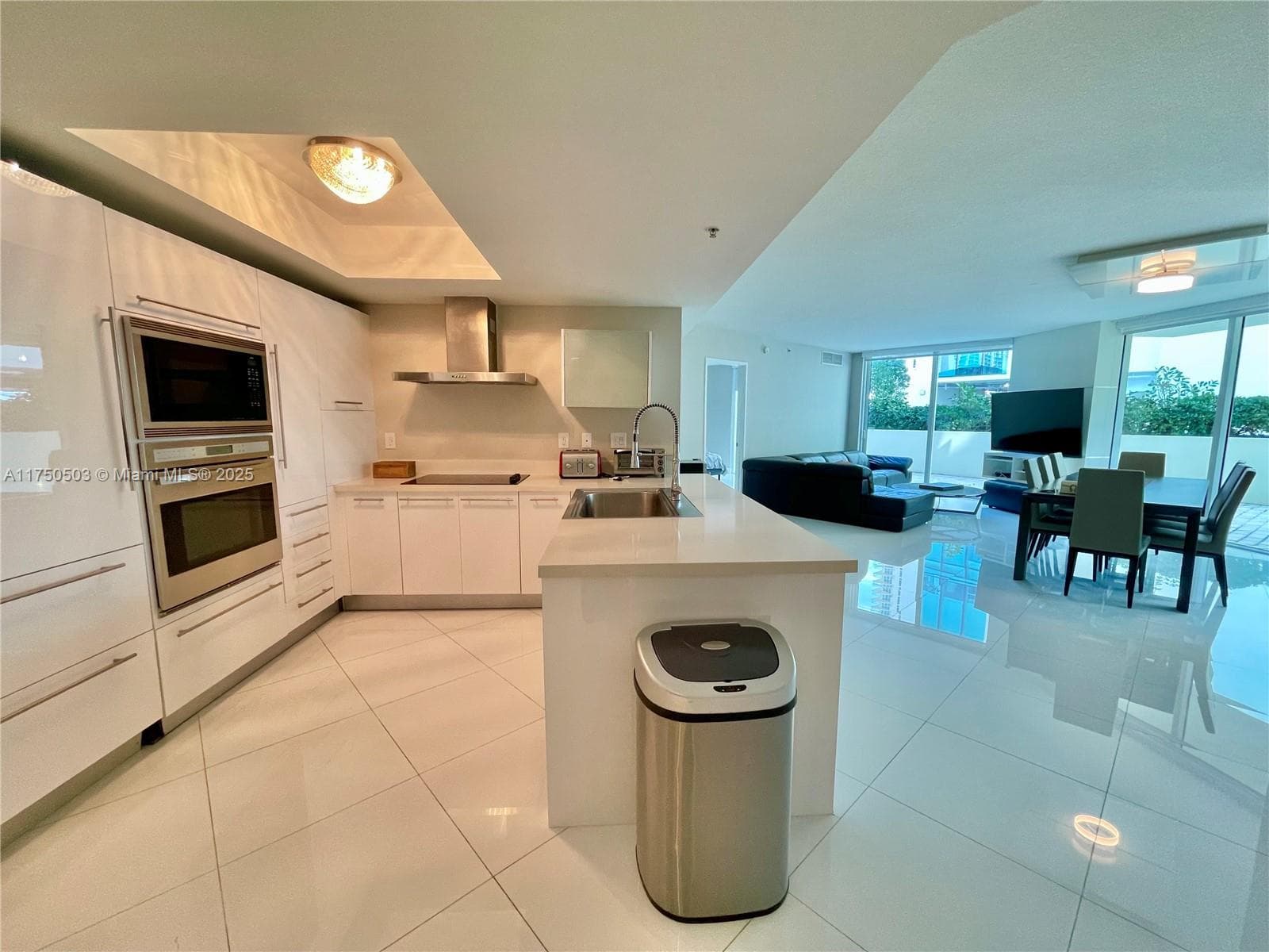150 Sunny Isles Blvd 1-501 photo 10