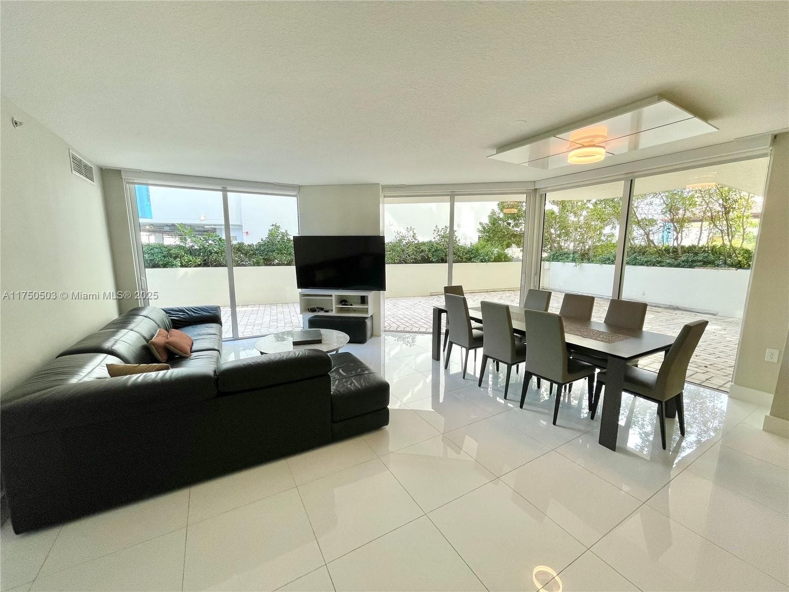 150 Sunny Isles Blvd 1-501 photo 15