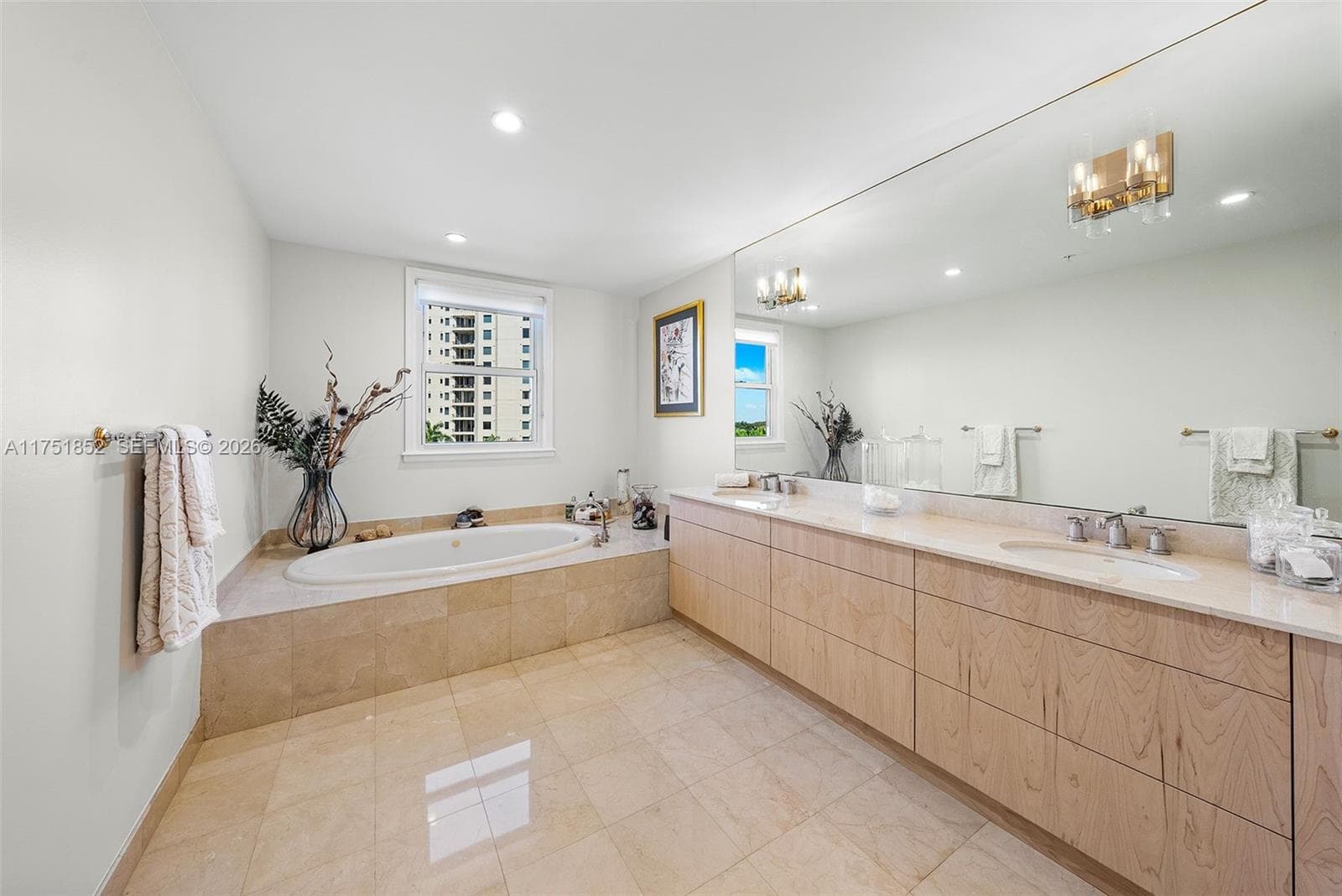 13633 Deering Bay Dr 256 photo 18