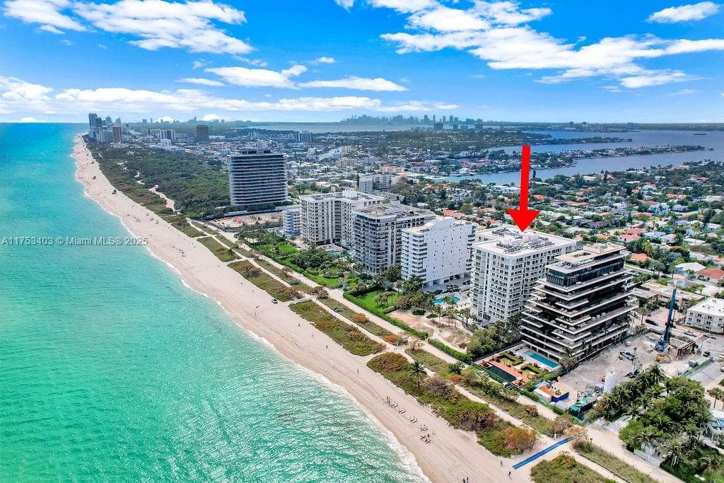 8925 Collins Ave 2E photo 2