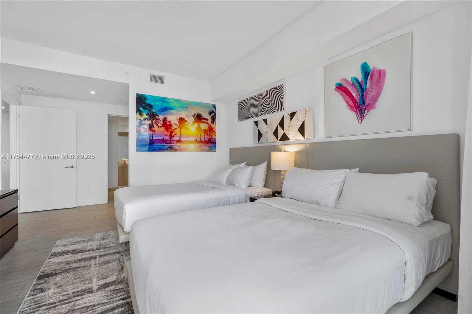 4010 S Ocean Dr R2505 photo 8