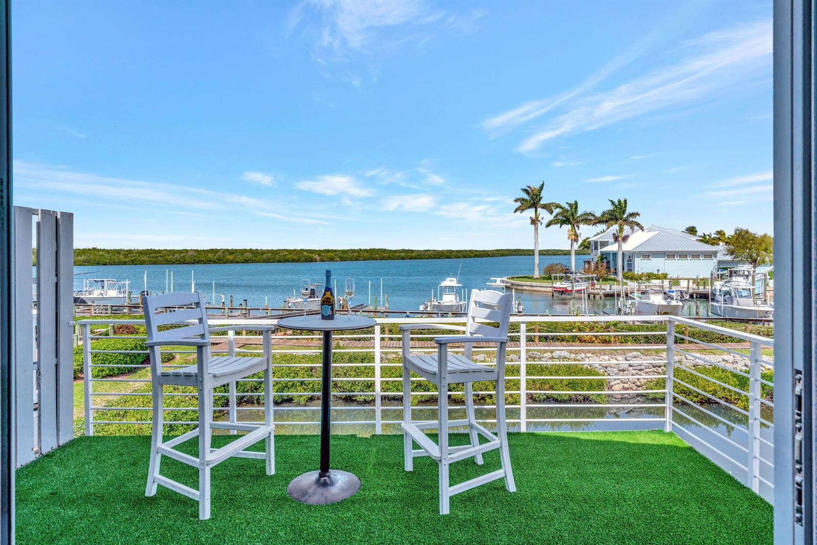 2440 Harbour Cove Drive photo 5