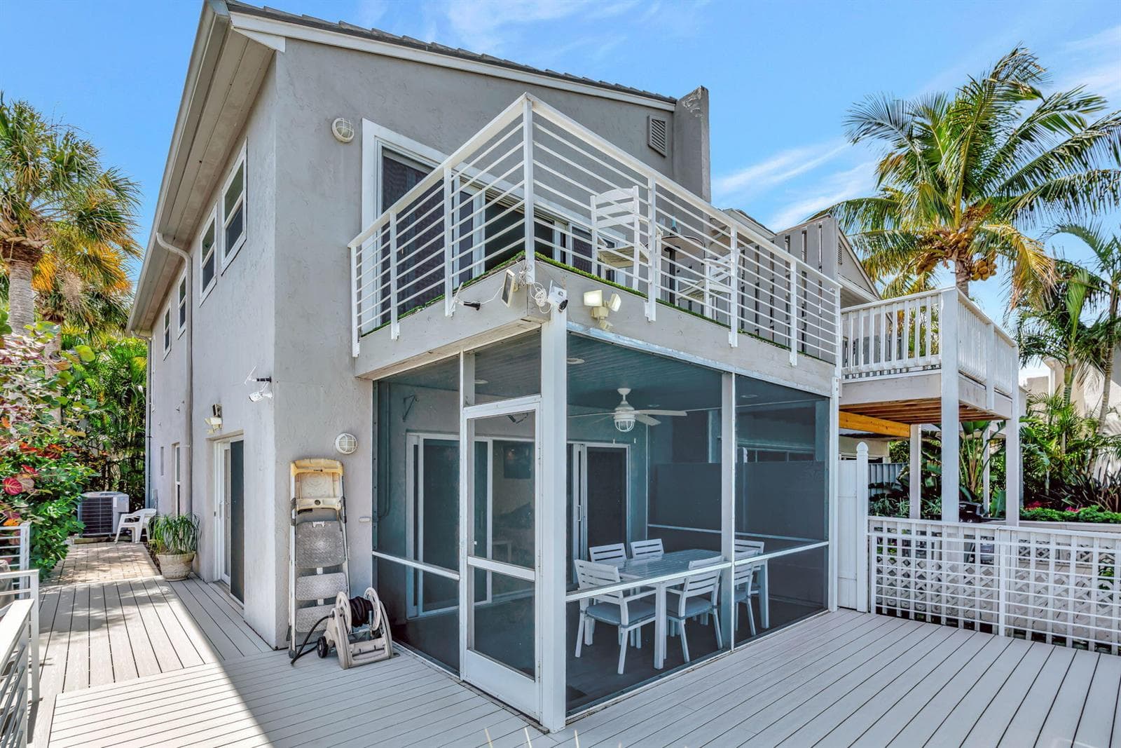 2440 Harbour Cove Drive photo 4