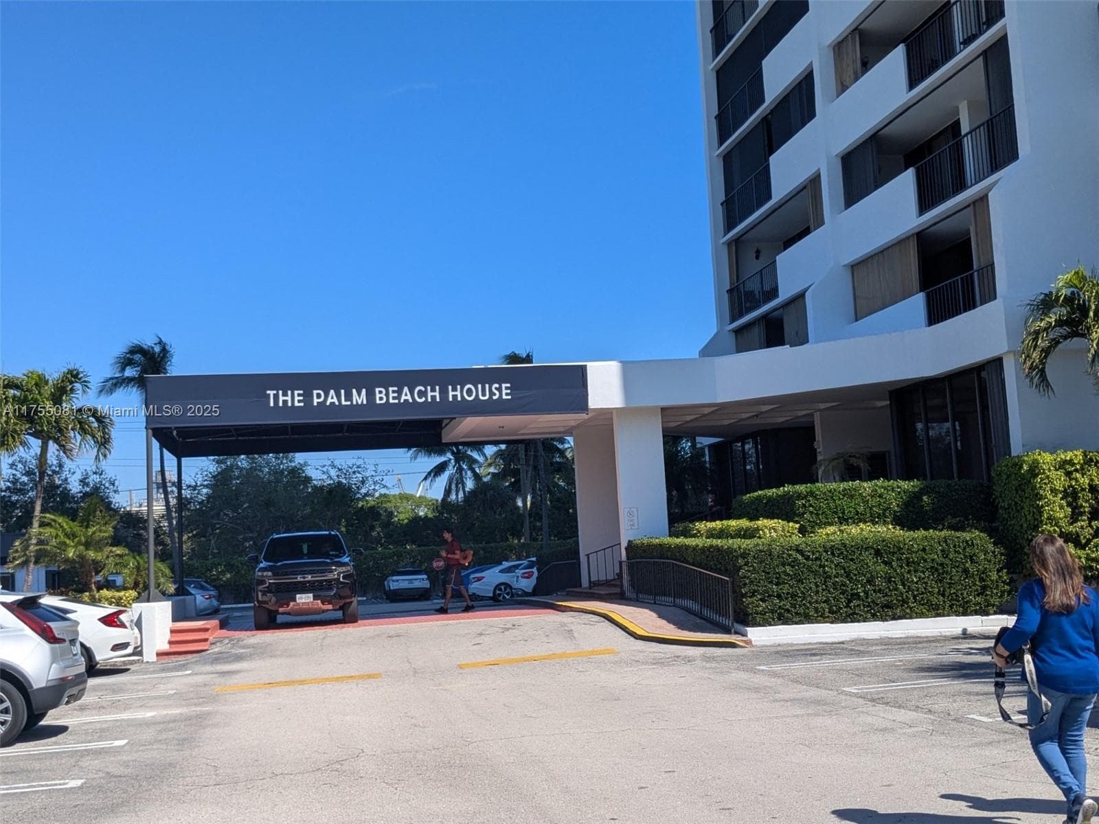 5600 N Flagler Dr 304 photo 2