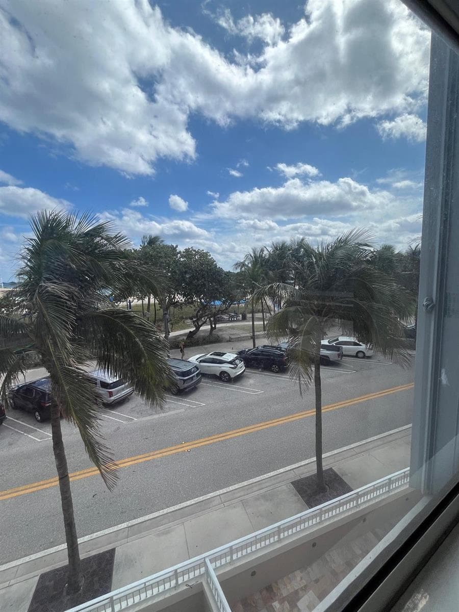 133 N Pompano Beach Boulevard 211 photo 22