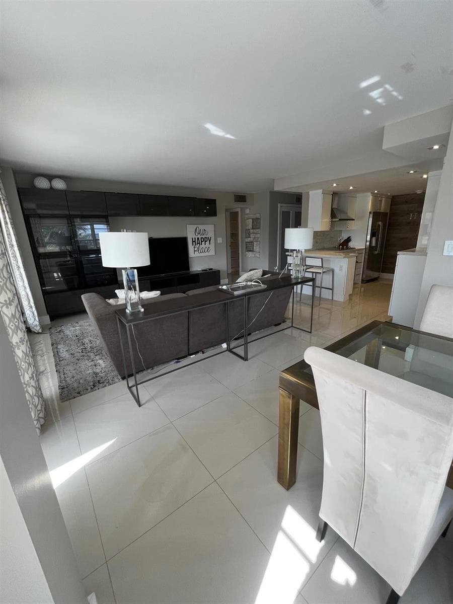 133 N Pompano Beach Boulevard 211 photo 10