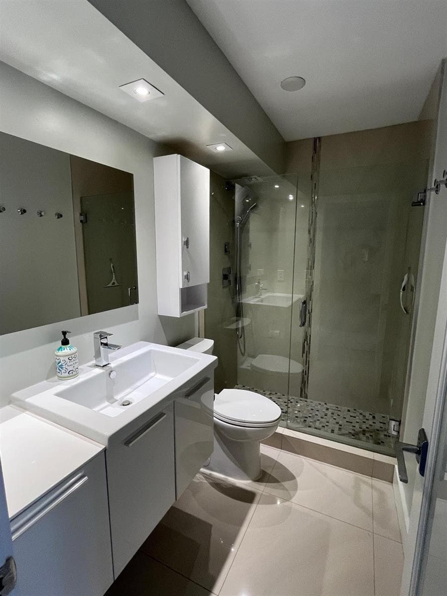 133 N Pompano Beach Boulevard 211 photo 15