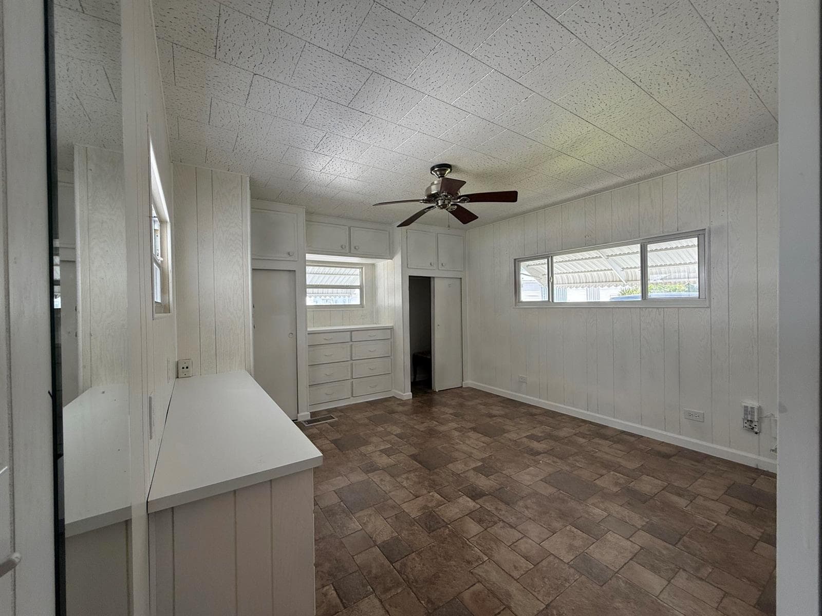 215 S Heron Drive O photo 21
