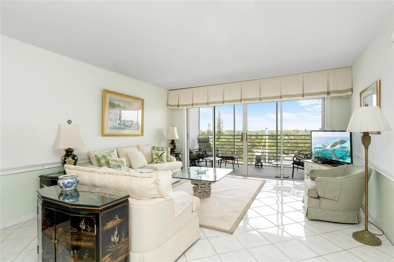 2731 NE 14th Street Causeway 637 photo 7