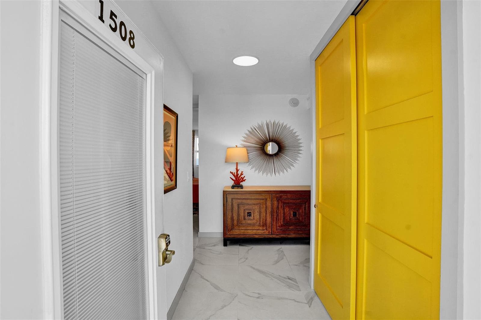 1920 S Ocean Drive 1508 photo 8