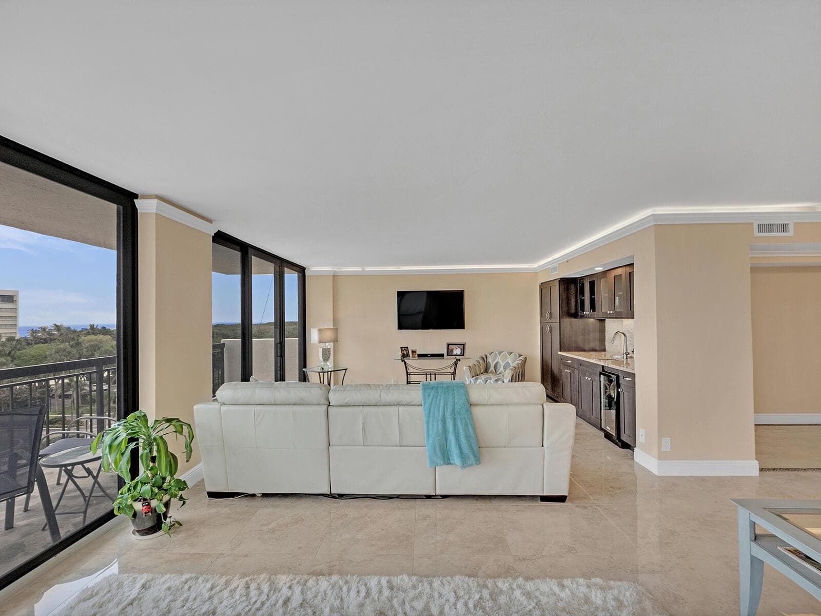 2003 N Ocean Boulevard 602 photo 9