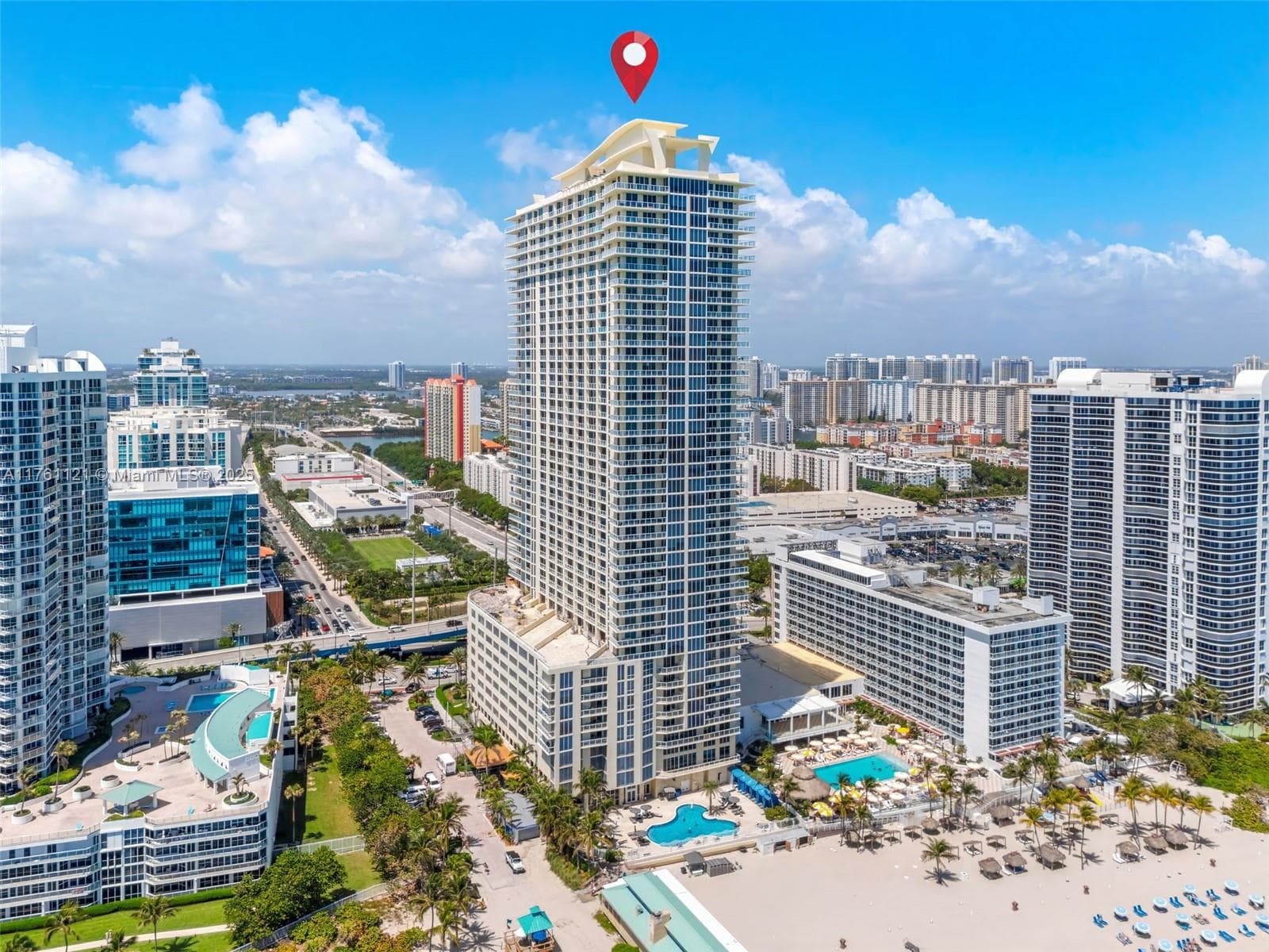 16699 Collins Ave 2810 photo 17