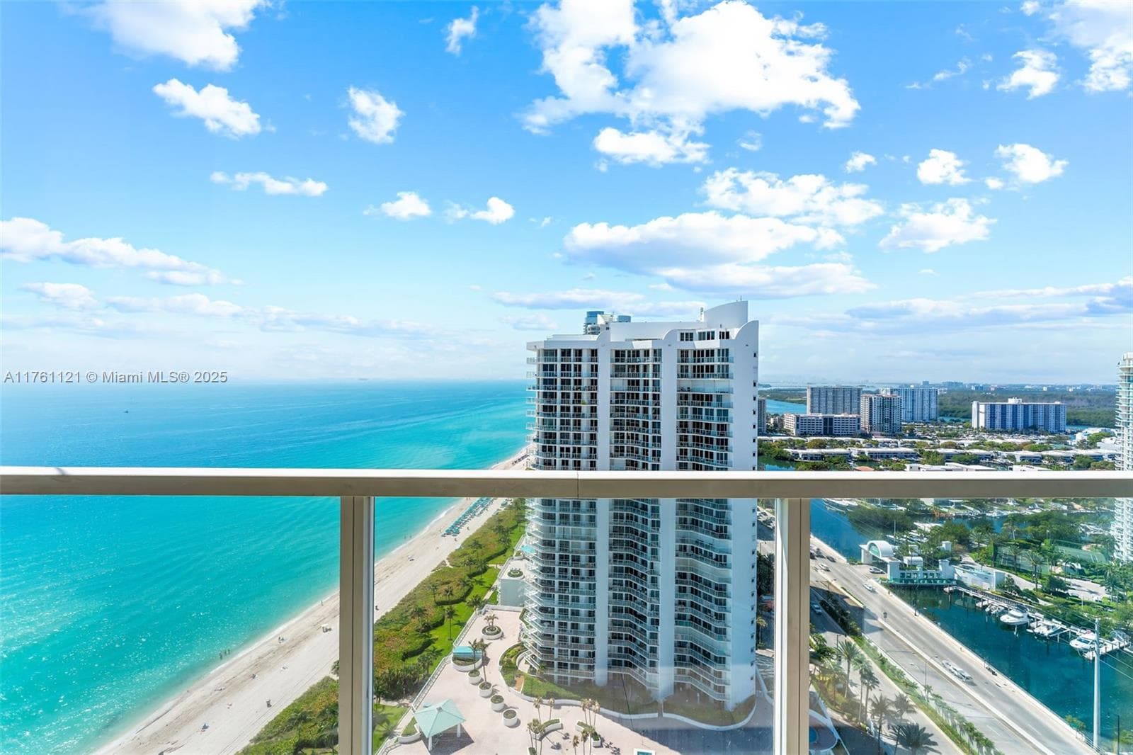 16699 Collins Ave 2810 photo 5