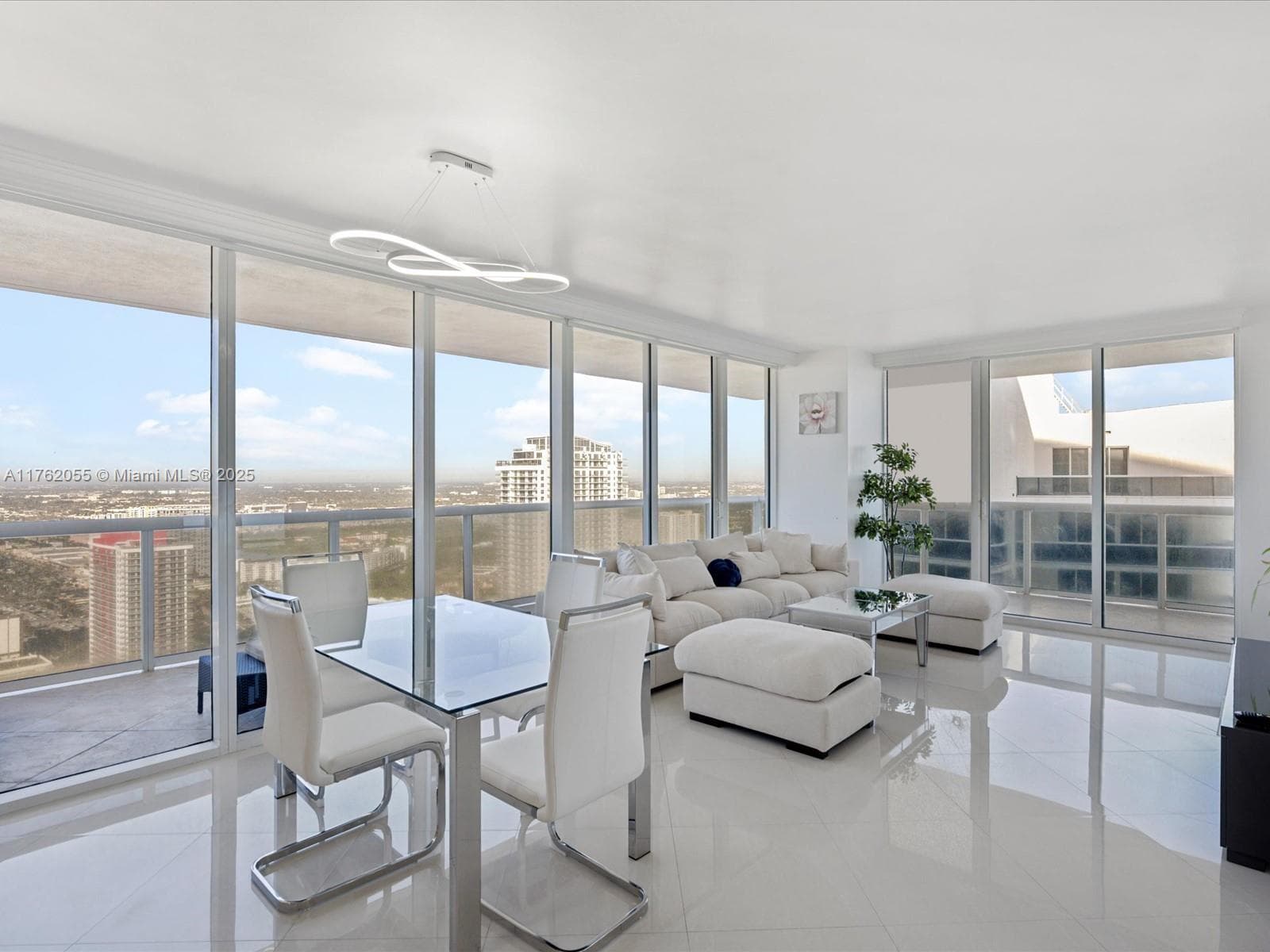 1830 S Ocean Dr 4508 photo 13