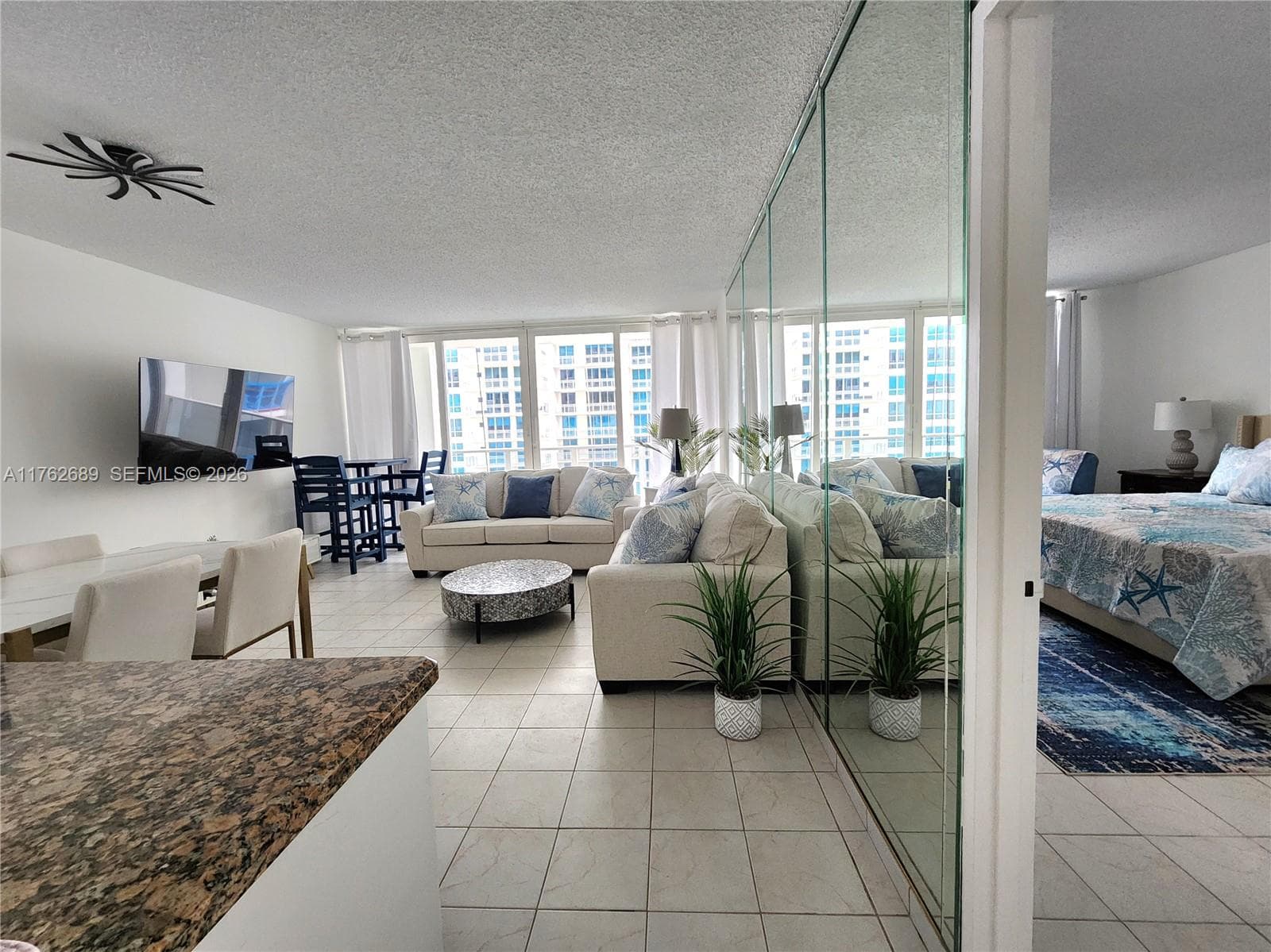 3505 S Ocean Dr 819 photo 8