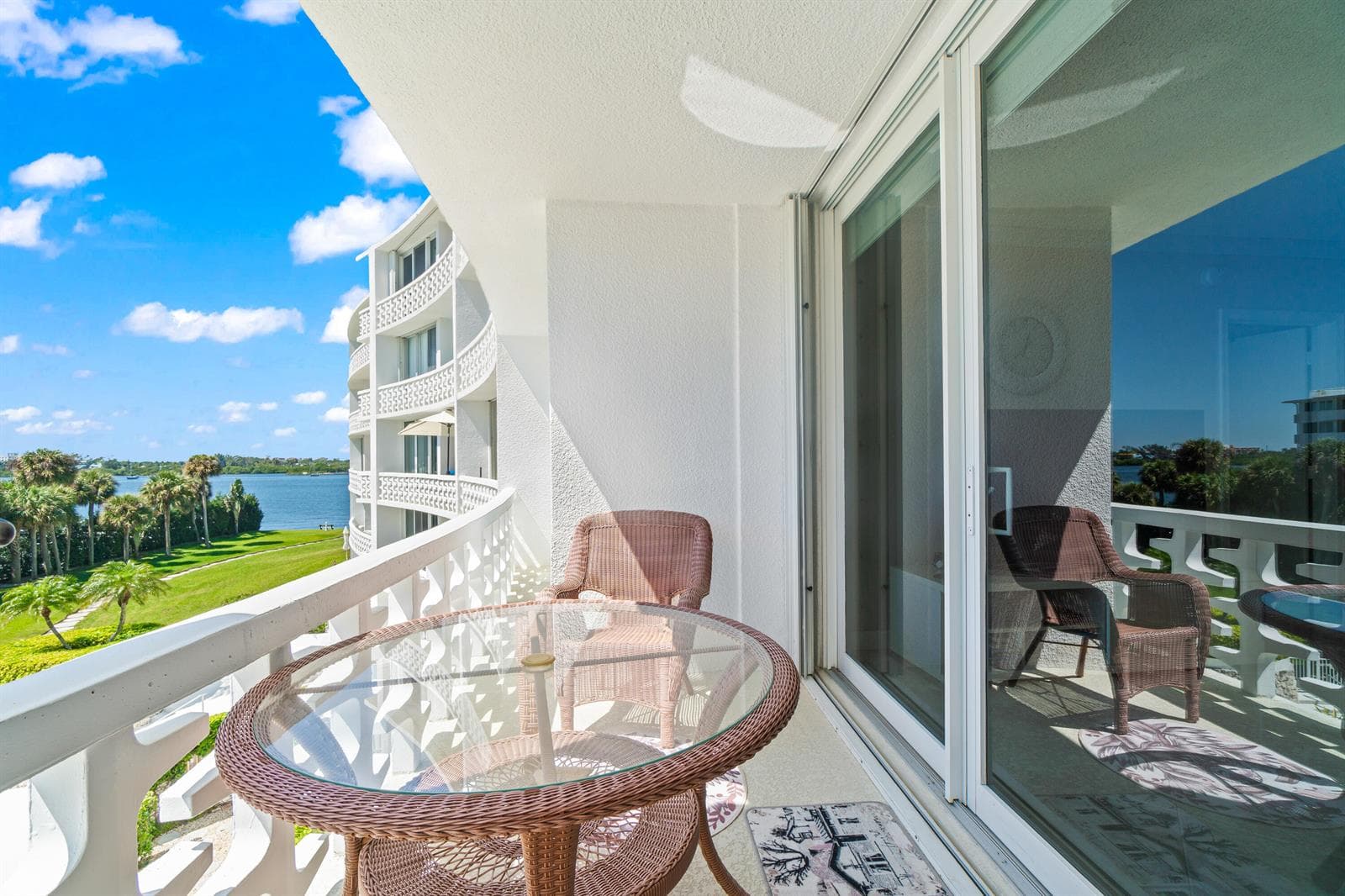 2760 S Ocean Boulevard 313 photo 3