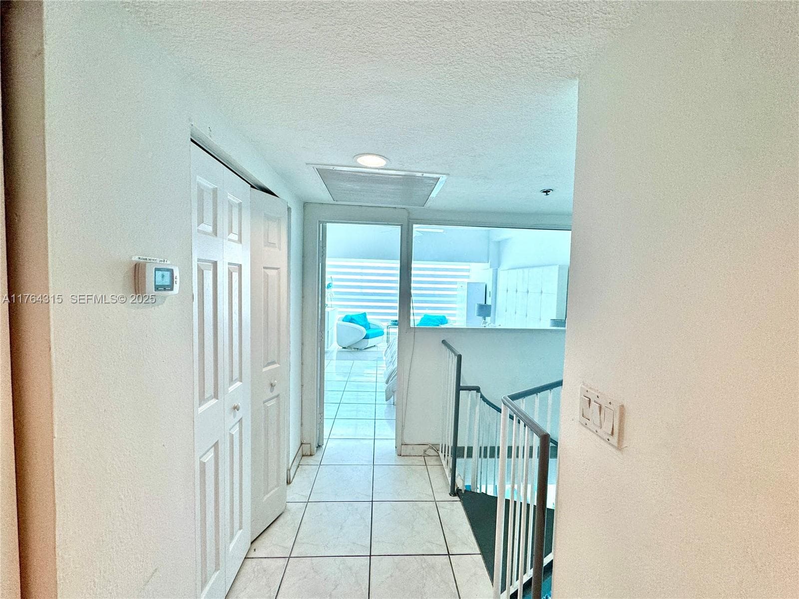 5445 Collins Ave TH-11 photo 20