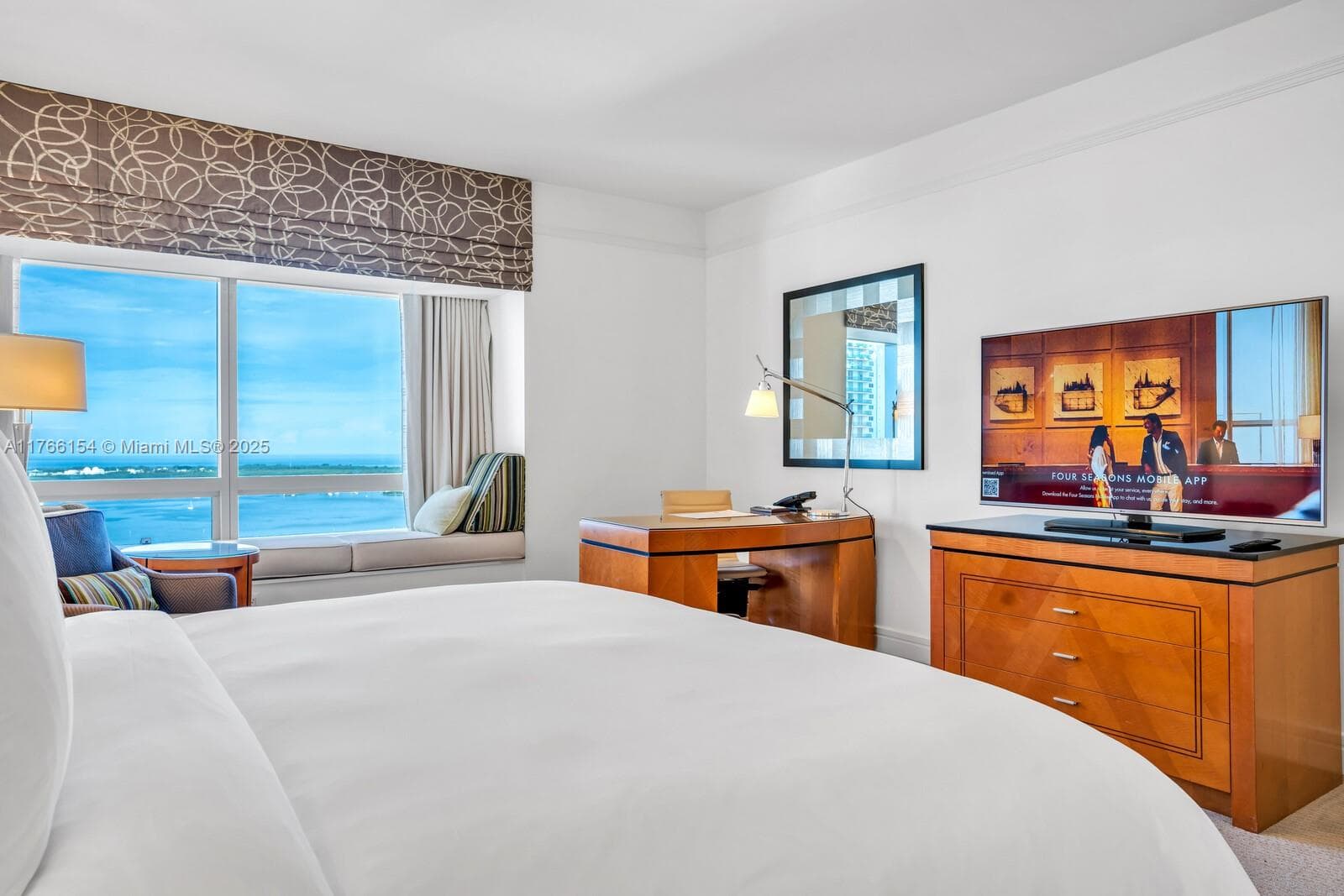 1435 Brickell Ave 3607 photo 2