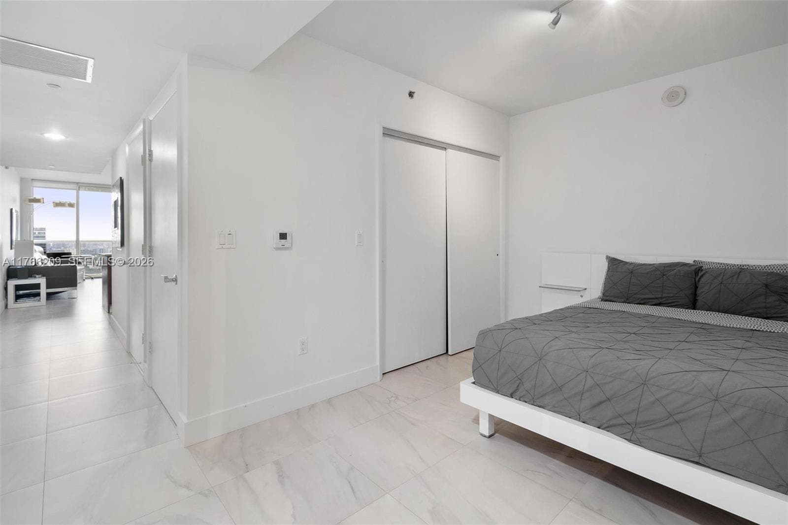 1830 S OCEAN DR 4705 photo 13