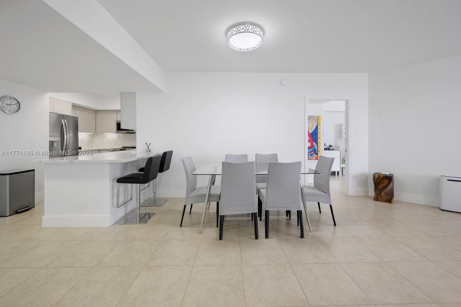 16699 Collins Ave 3306 photo 4