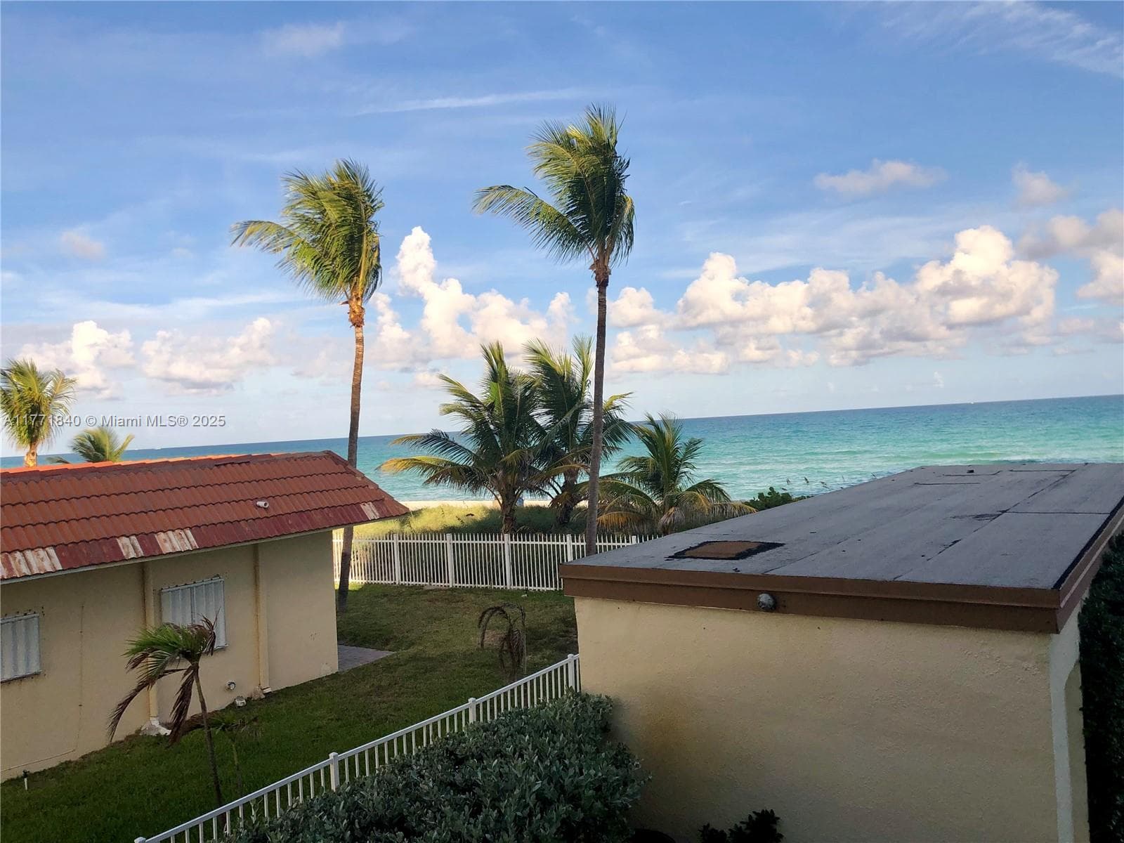 1936 S Ocean Dr 24C photo 11