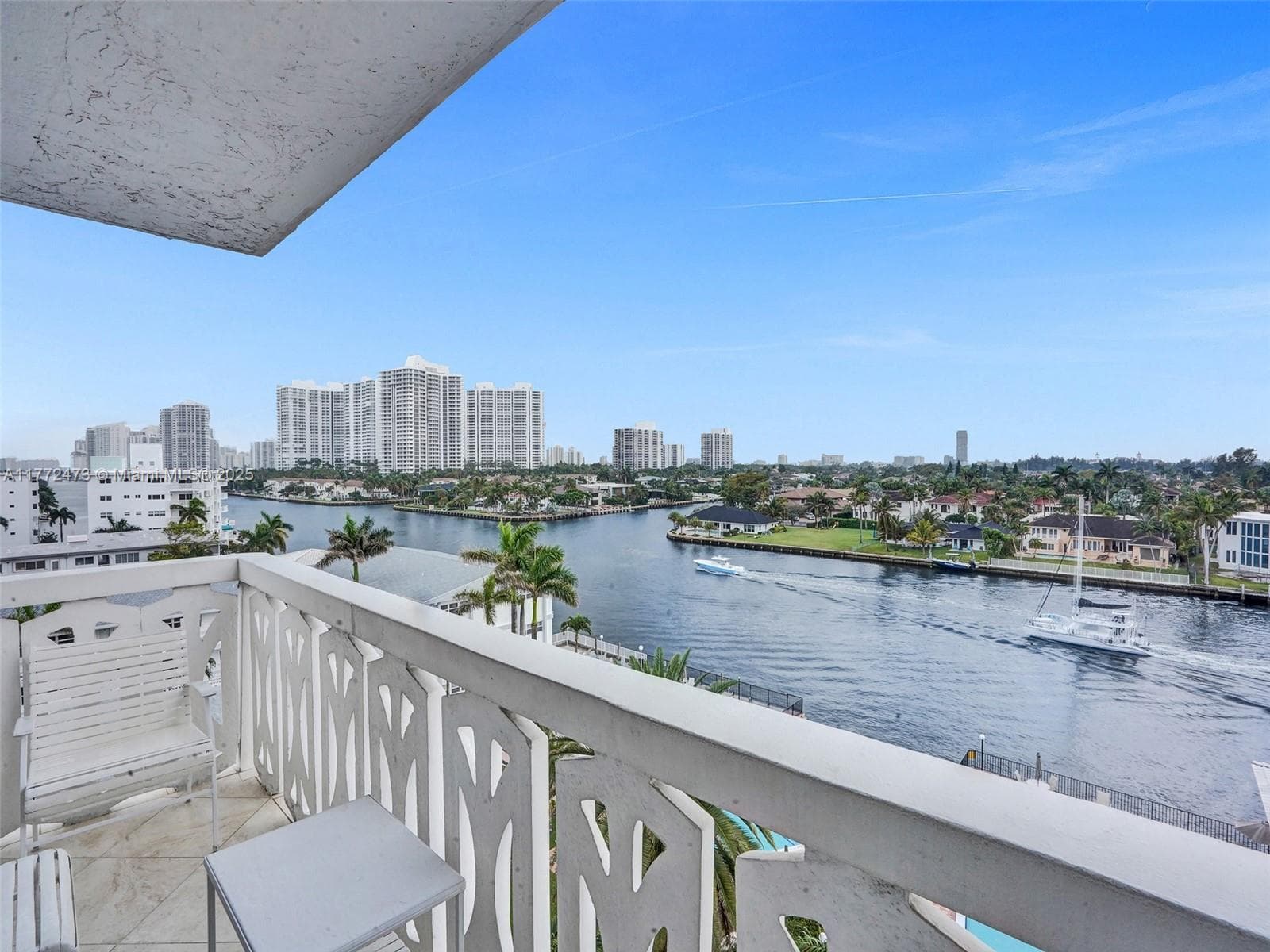 3113 S Ocean Dr 710 photo 9