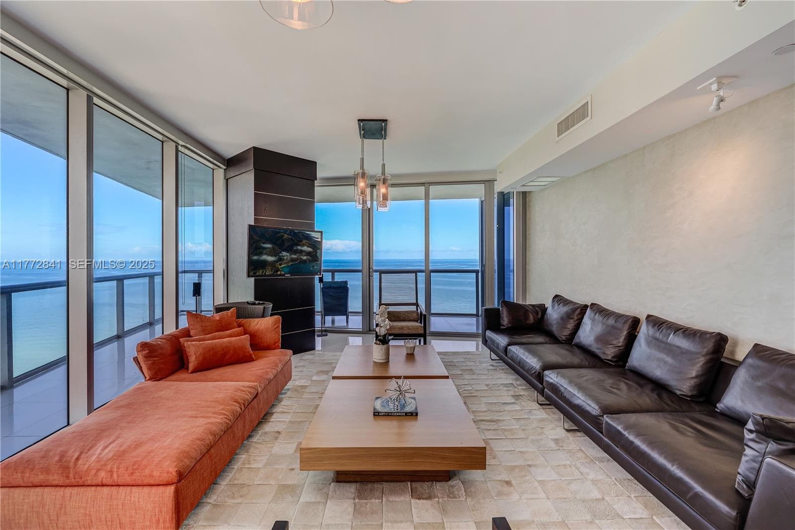 17001 Collins Ave 2508 photo 2