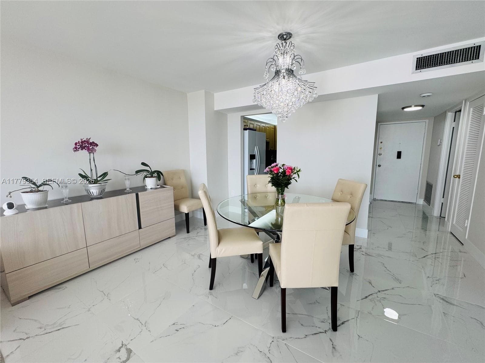 18071 Biscayne Blvd 1503 photo 7