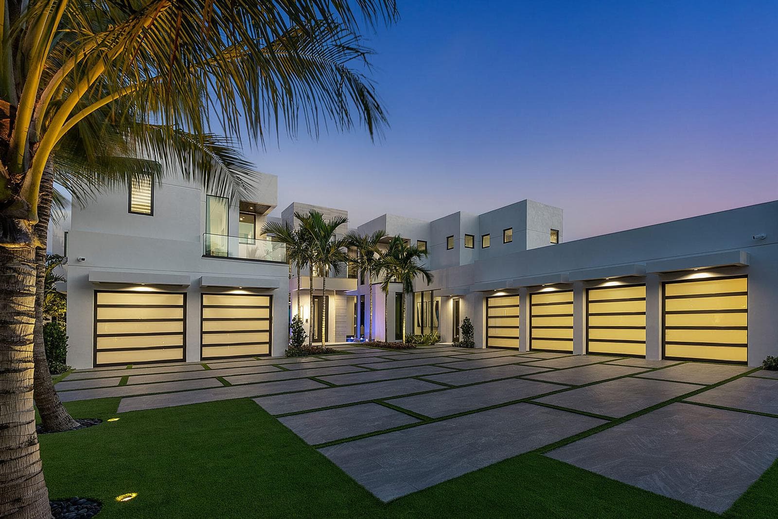372 E Alexander Palm Road photo 2