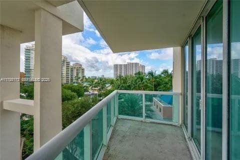 3370 Hidden Bay Dr 610 photo 21