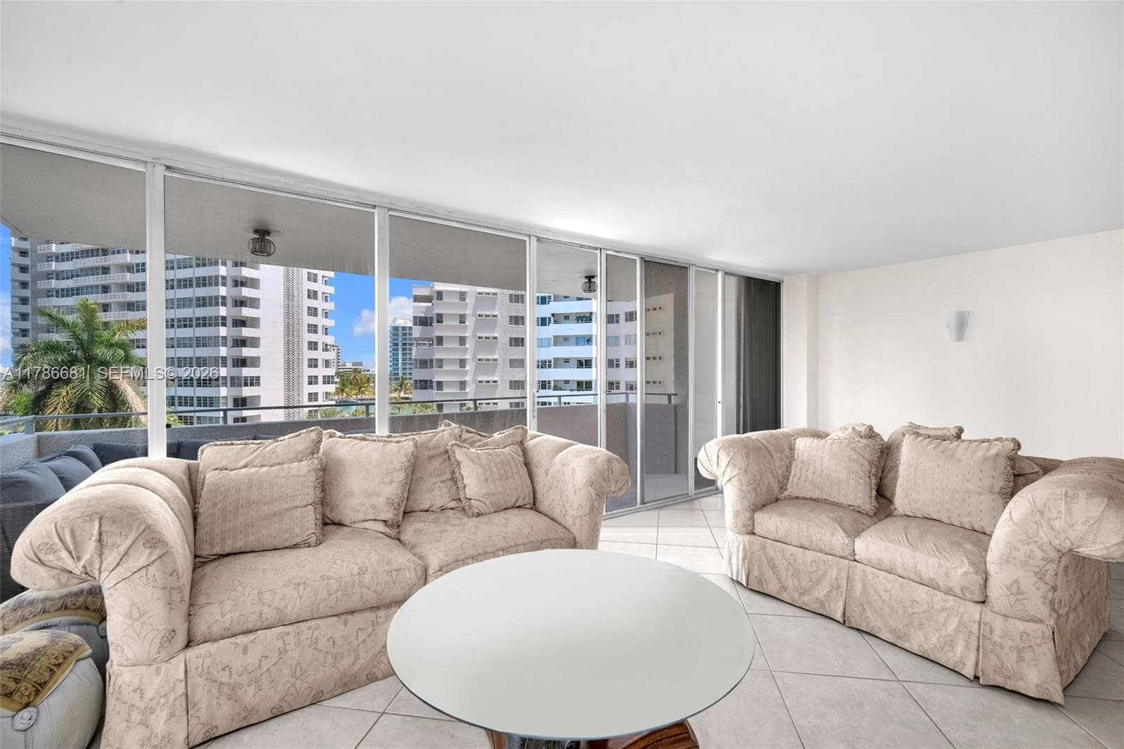 11 Island Ave 512 photo 4