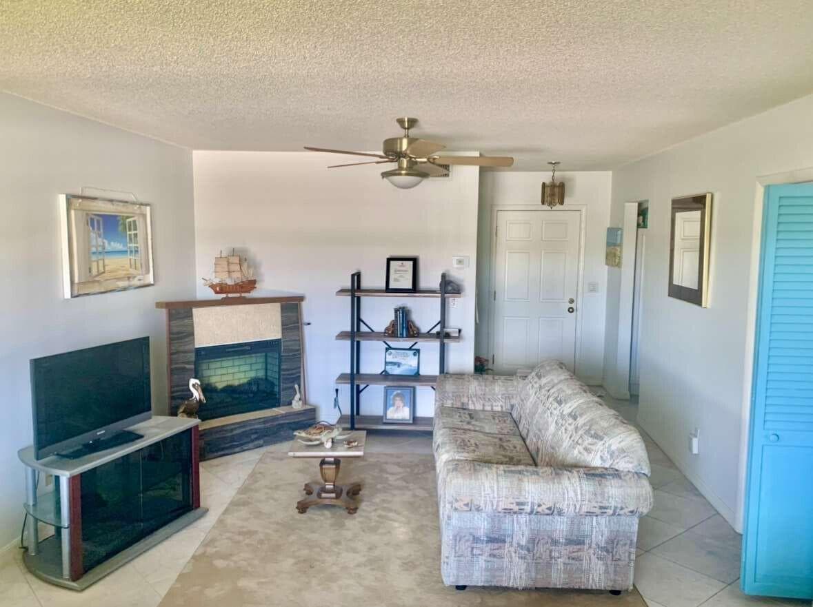 200 Greytwig Road 213 photo 7