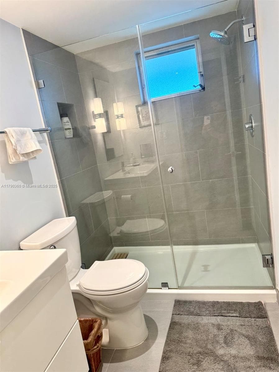 3600 NE 170 ST. Apt.D.400 photo 17