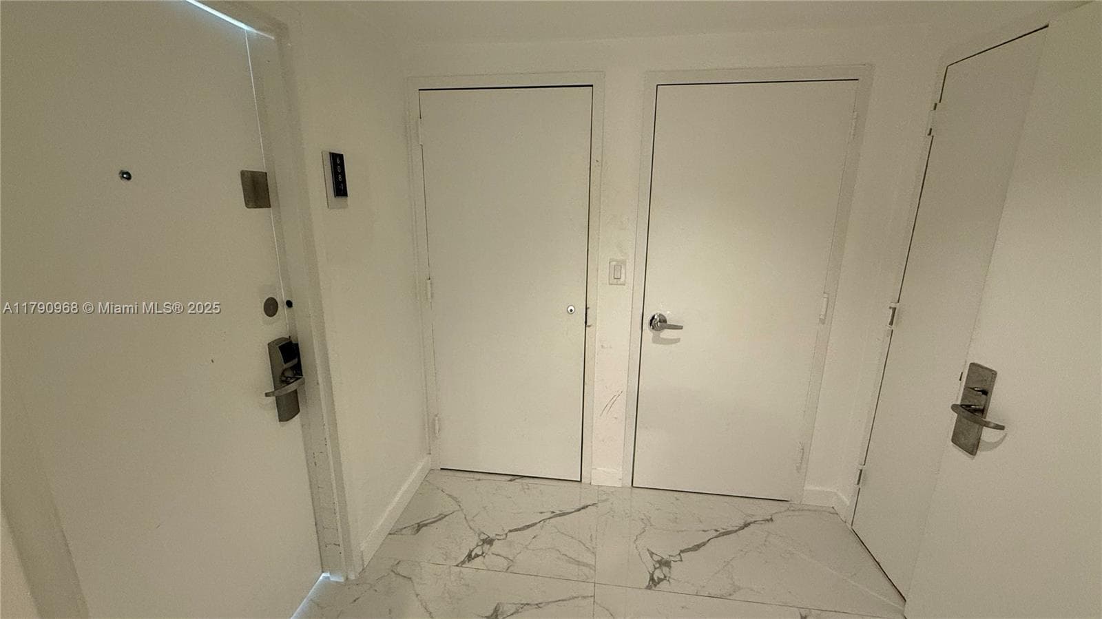 17375 Collins Ave 608 photo 6