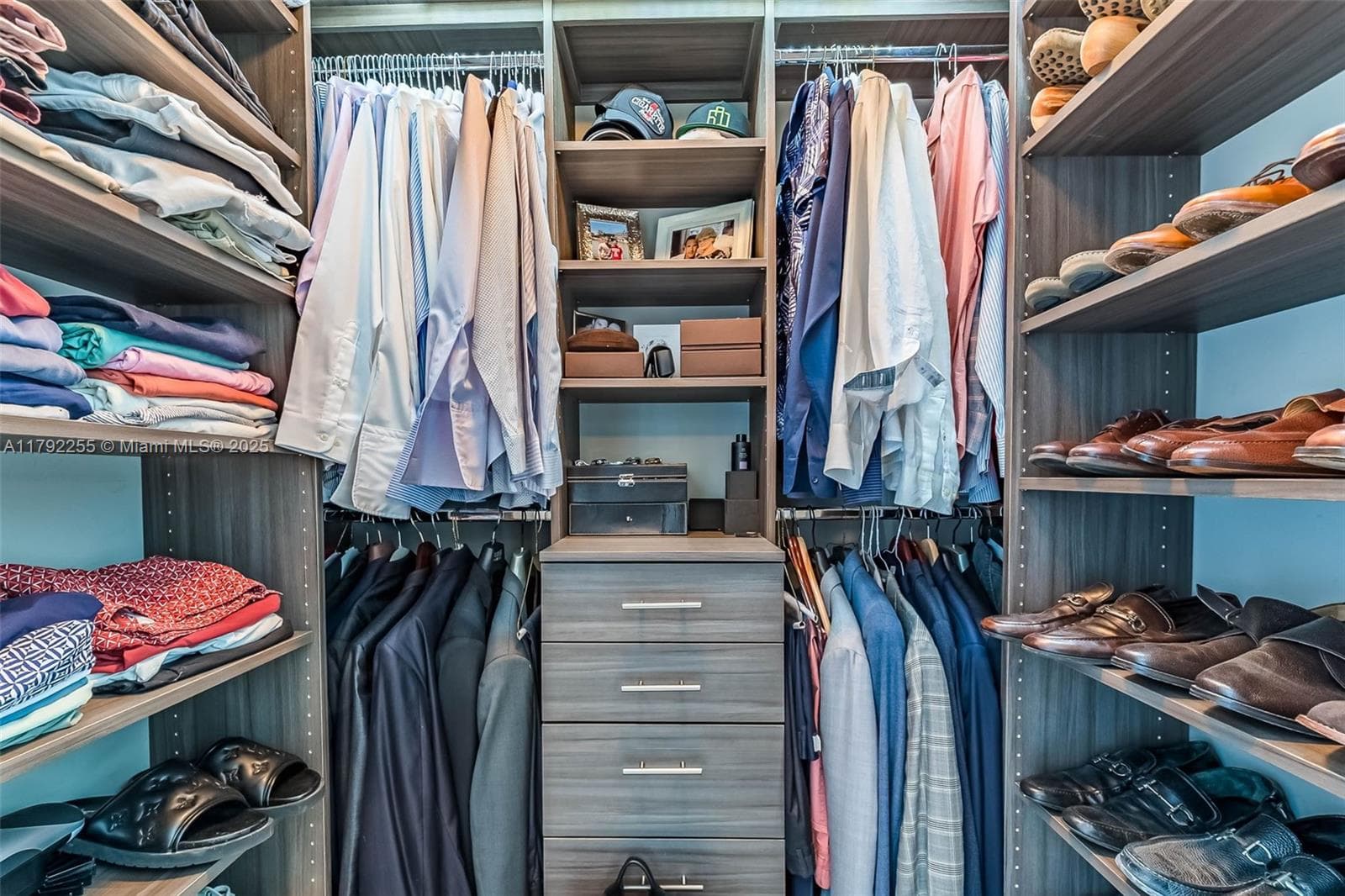495 Brickell Ave 2801 photo 13