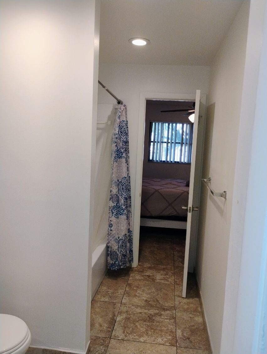 1827 Middle River Drive 4 photo 13