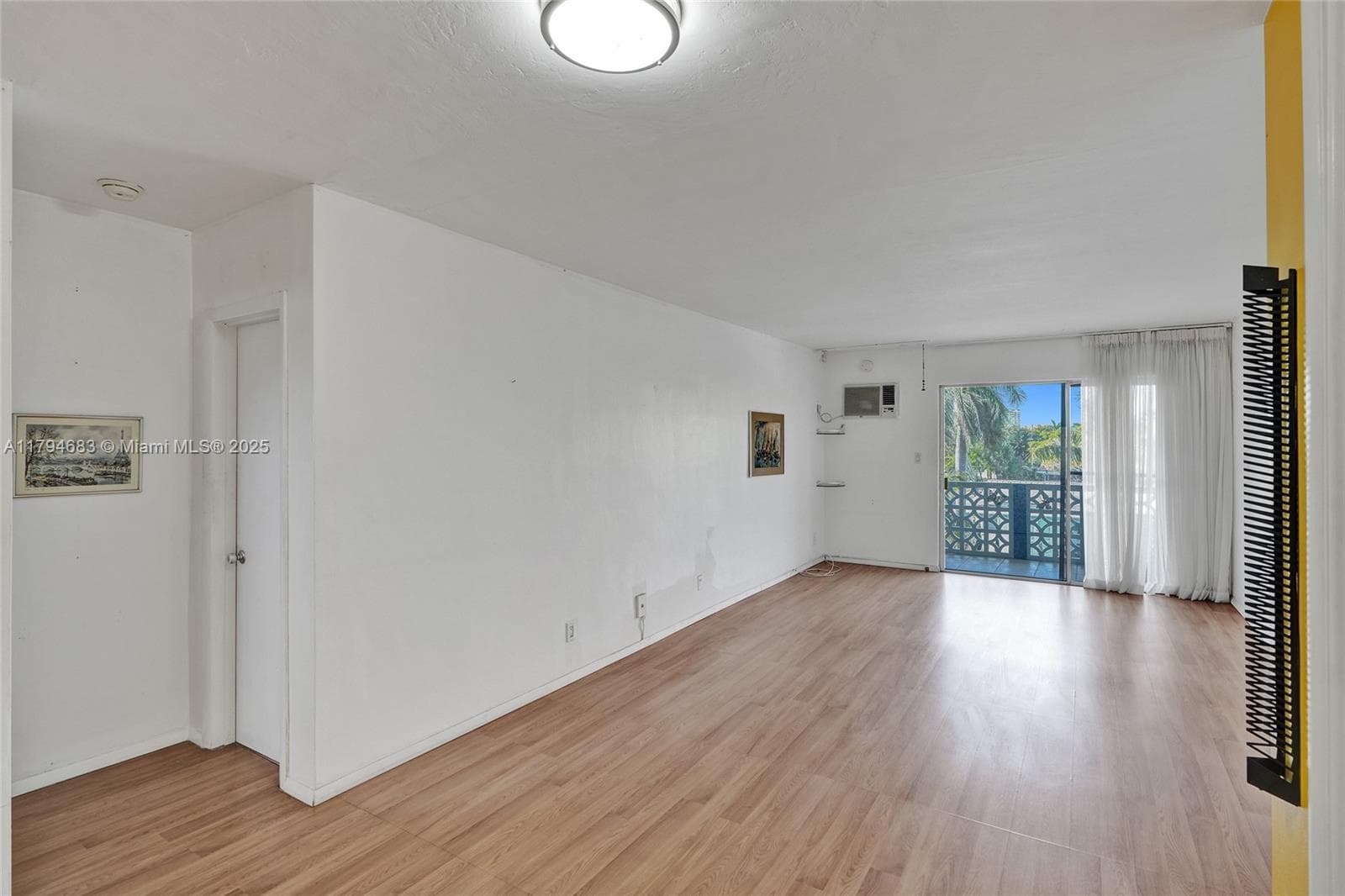 13105 Ixora Ct 319 photo 25