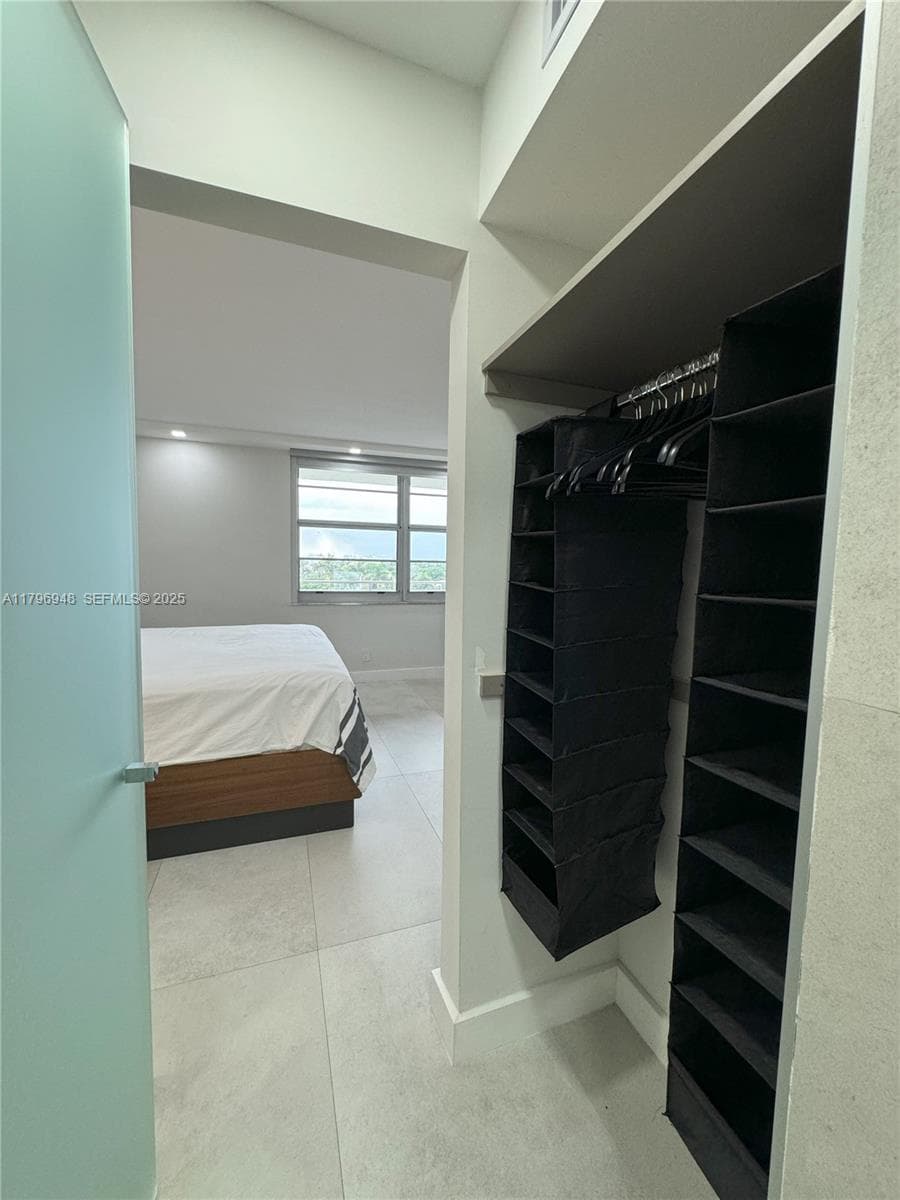 9500 W Bay Harbor Dr 6B photo 15