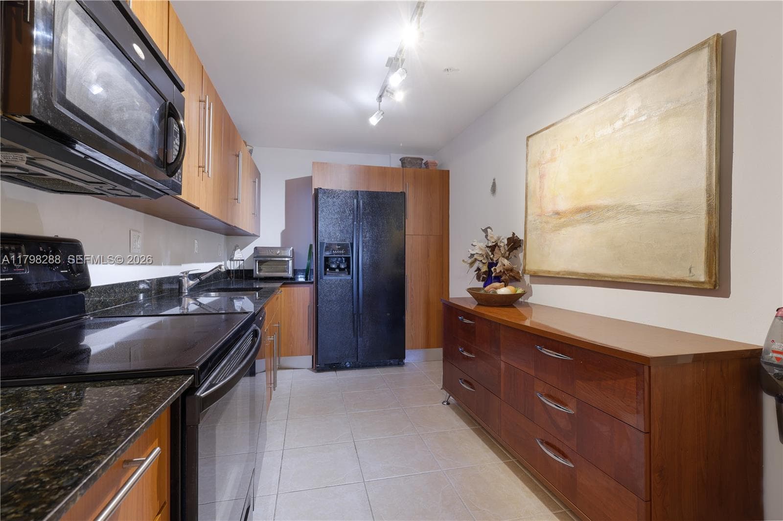 3001 S Ocean Dr 443 photo 7