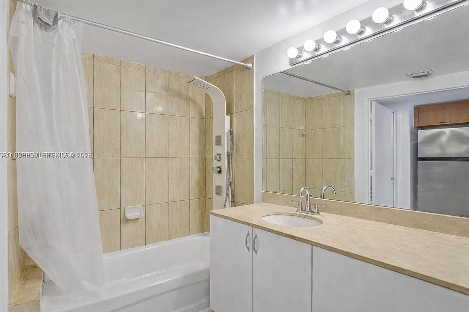 1750 N Bayshore Dr 4007 photo 10