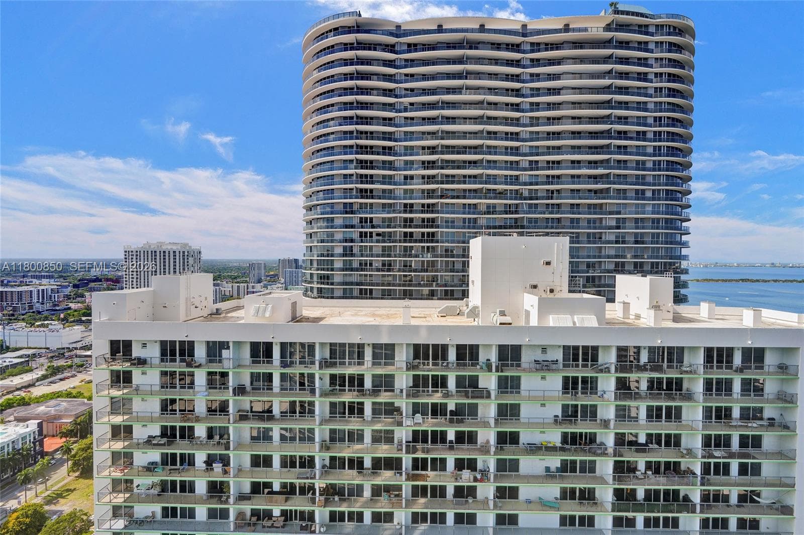 1750 N Bayshore Dr 4007 photo 14