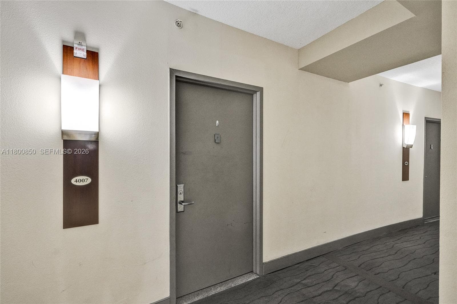 1750 N Bayshore Dr 4007 photo 4