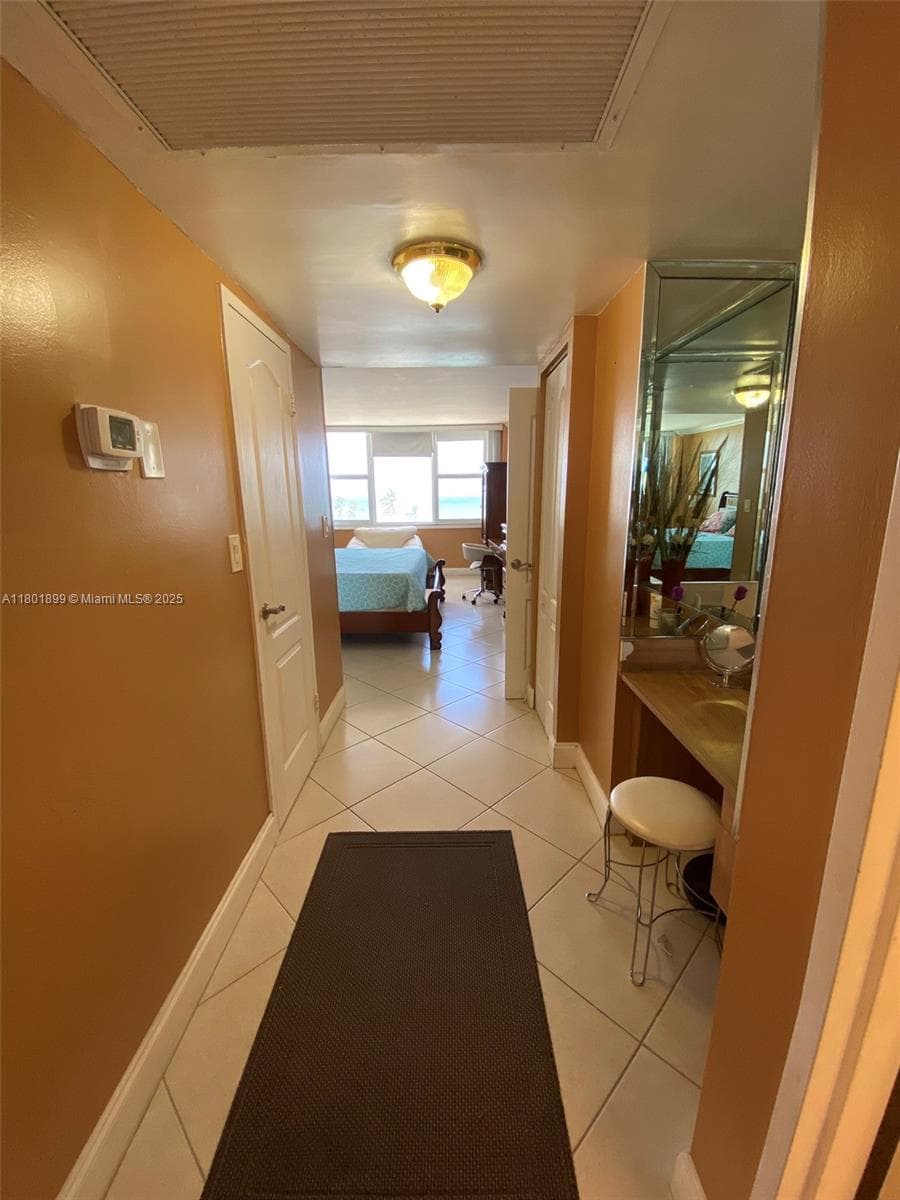 3180 S Ocean Dr 403 photo 13