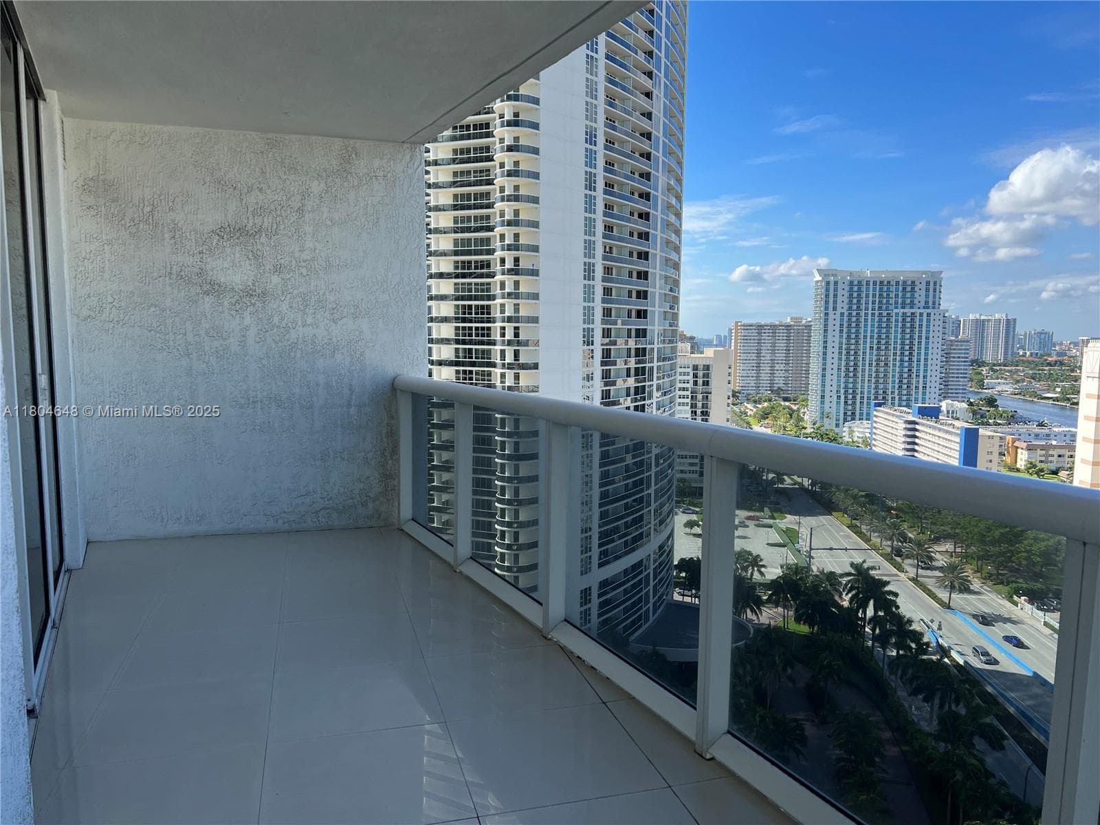 1800 S Ocean Dr 2006 photo 10