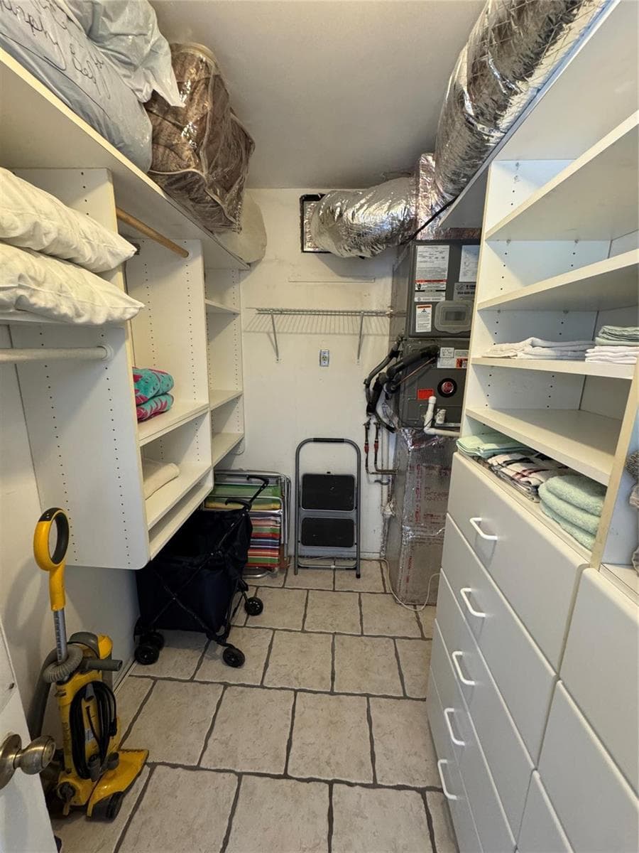 95 N Birch Road 301 photo 12