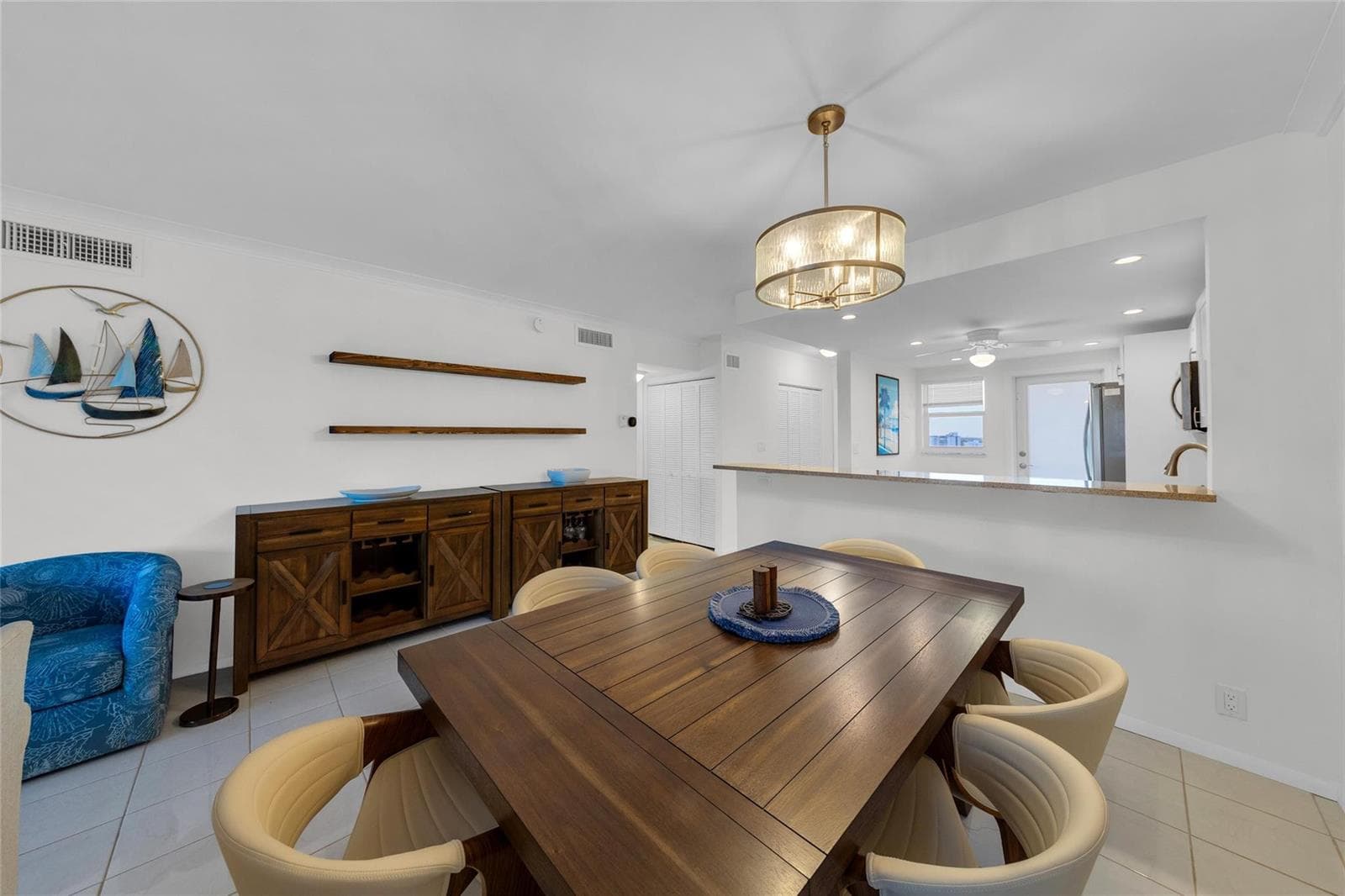 750 N Ocean Boulevard 1503 photo 7